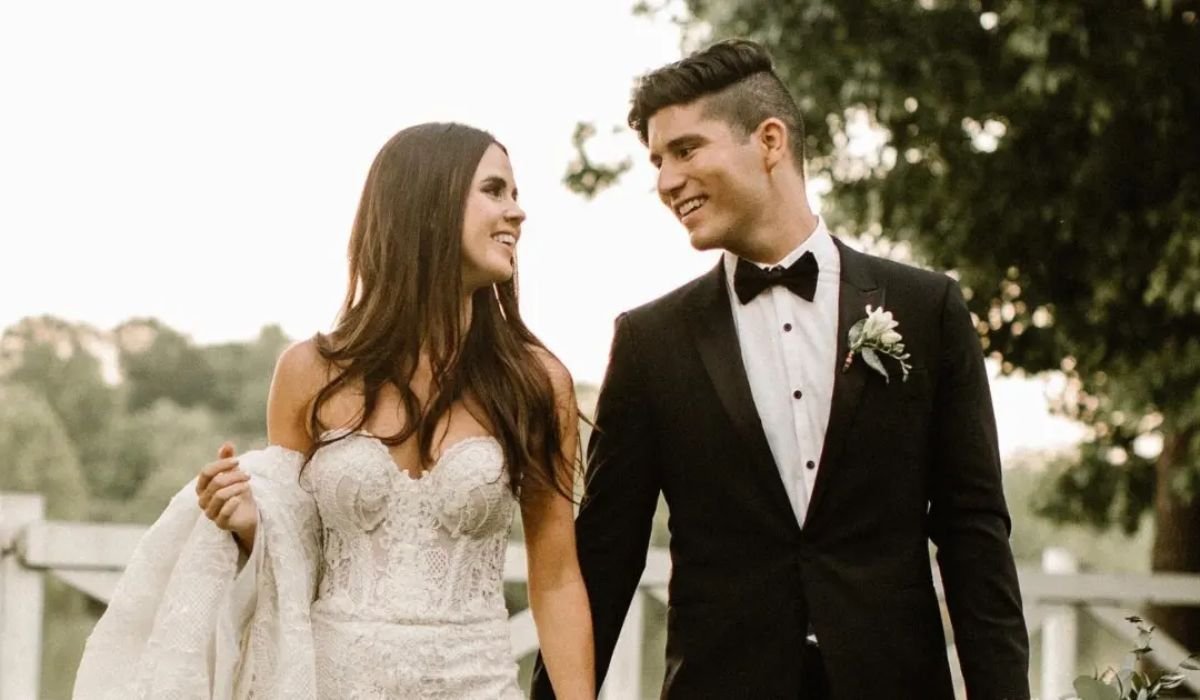 dan and shay wife died