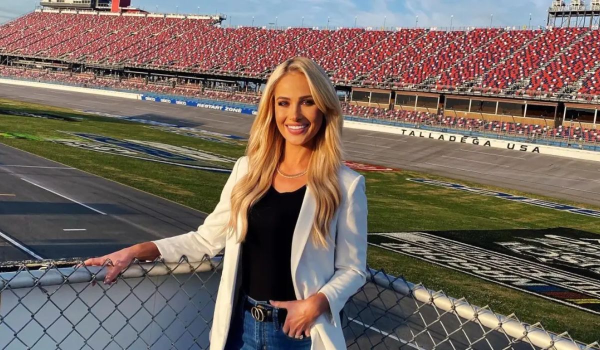 tomi lahren net worth
