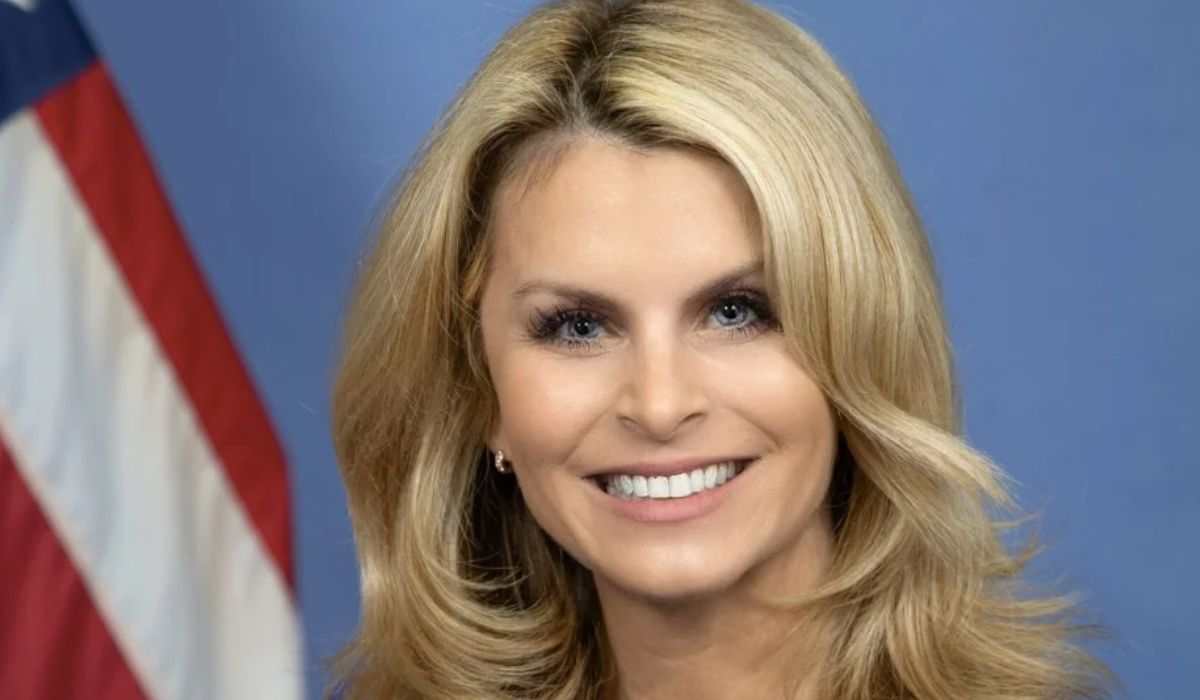 adrienne elrod biography